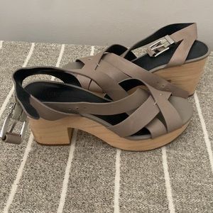 Rebecca Minkoff Shoes
Rebecca Minkoff Jessica Wood